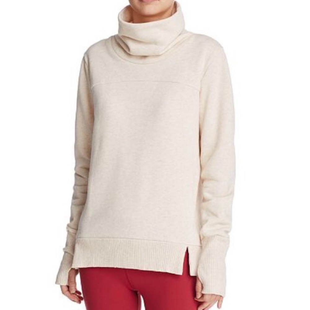 Alo Yoga Haze Turtleneck in Pristine Heather